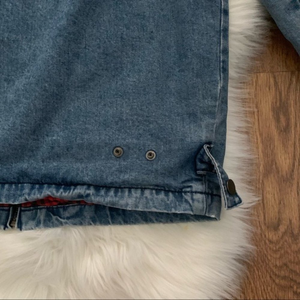 Levi’s Jacket - Picture 4 of 13